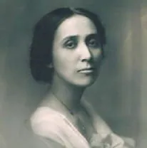 A vintage portrait of a woman